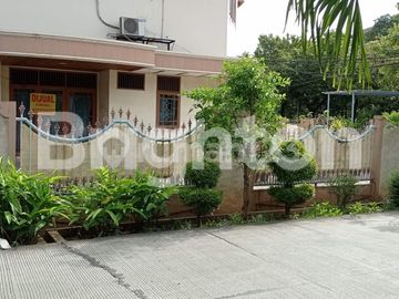 Dijual murah BU Rumah 2 lantai hoek Siap Huni di Kelapa Gading