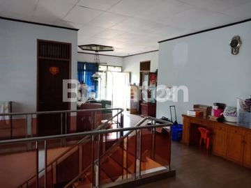 Dijual murah BU Rumah 2 lantai hoek Siap Huni di Kelapa Gading