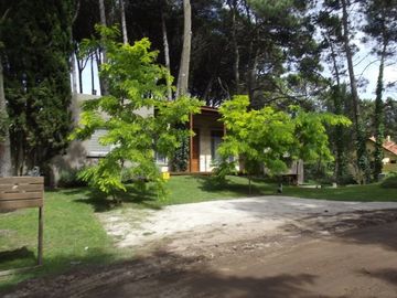 Codigo 639 - Carilo - Casa En Alquiler - Zona Ii