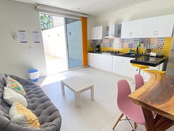 Casa de 4 recamaras, jacuzzi, lock off, venta en La Crucecita Huatulco