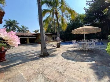 Casa Sola en Las Palmas, Cuernavaca, Morelos CAEN-Er-866-Cs