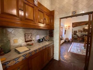 Casa Sola en Las Palmas, Cuernavaca, Morelos CAEN-Er-866-Cs