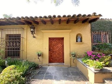 Casa Sola en Las Palmas, Cuernavaca, Morelos CAEN-Er-866-Cs