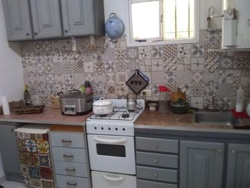 VENTA DOS AMBIENTES AMPLIO CON ENTRE PISO UN AMBIENTE MAS. ZONA WILDE (valor publicado a modo figurativo NO INFORMATIVO CONSULTE)