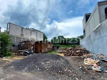 Dijual Tanah Ocean View Bangunan Lantai 2 dengan Kawasan Komplek Villa Mewah di Nusa Dua / Sawangan - Bali