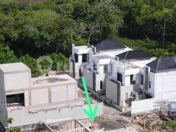 Dijual Tanah Ocean View Bangunan Lantai 2 dengan Kawasan Komplek Villa Mewah di Nusa Dua / Sawangan - Bali