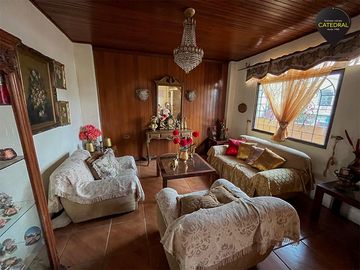 Casa de venta en Costanera y Segunda- Quisquis – código:20703