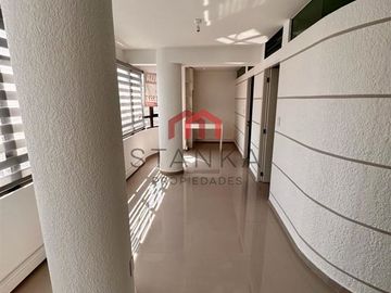 Oficina en Venta en Esmeralda