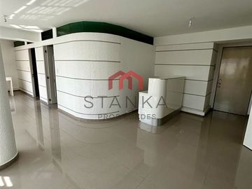 Oficina en Venta en Esmeralda