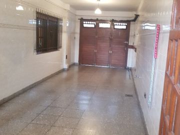 Casa en venta en Lanus Oeste