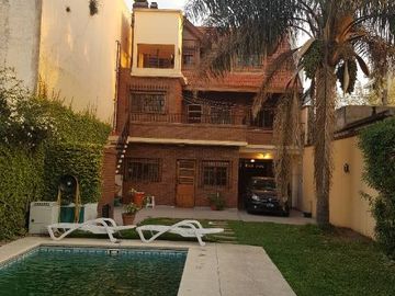 Casa en venta en Lanus Oeste