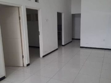 Rumah Jl Sumberan Asri Kec Balas Klumprik, New, hadap utara, Strategis