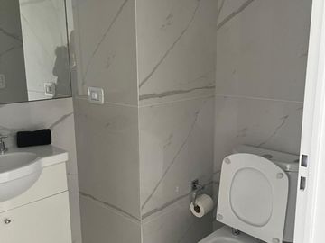 4 AMBIENTES SOBRE BOULEVARD CON COCHERA Y BAULERA , 3 DORMITORIOS Y 3 BAÑOS