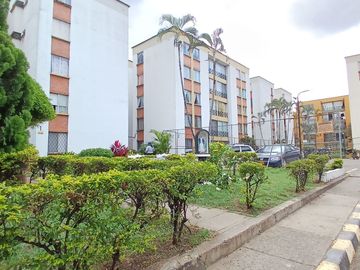 apartamento en venta en torres de comfandi. Cod V120532