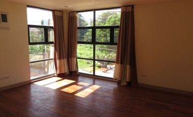 House for rent in Cebu City, Gated in Banilad, Modern Design,4-br