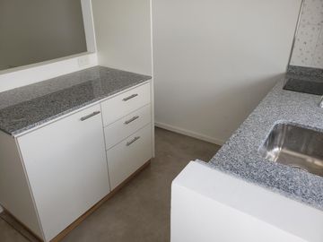 A ESTRENAR - PH 2 Amb. en Duplex - Patio y Balcón - Excelente