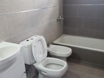 A ESTRENAR - PH 2 Amb. en Duplex - Patio y Balcón - Excelente