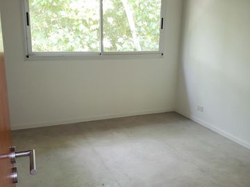 A ESTRENAR - PH 2 Amb. en Duplex - Patio y Balcón - Excelente