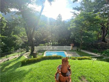 CASA AMOBLADA CON PISCINA EN  ALTOS DEL MARIA 1550M2