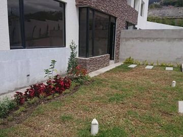 Venta departamento 3 dormitorios, jardín, por estrenar, Conjunto Privado, Nayón