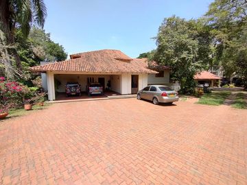 casa en venta en pance. Cod V16039