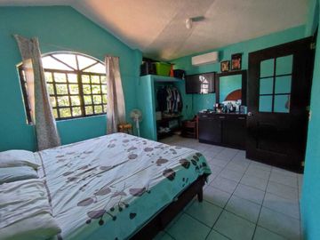 Casa sola con alberca en Icacos
