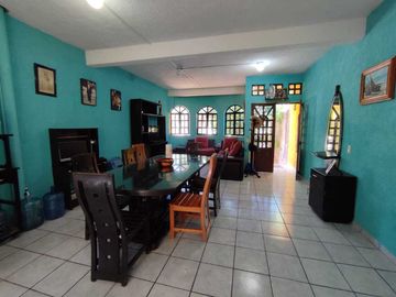 Casa sola con alberca en Icacos