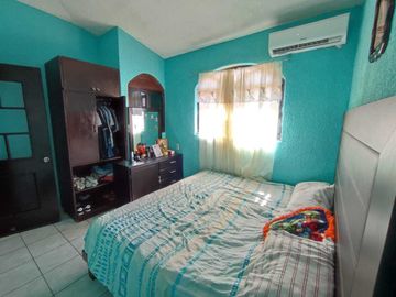 Casa sola con alberca en Icacos