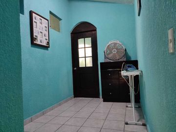 Casa sola con alberca en Icacos
