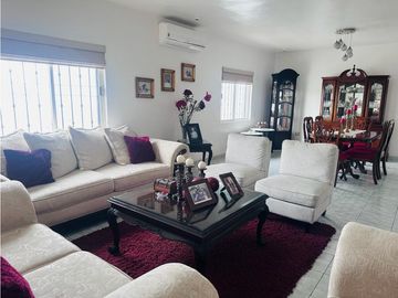 Casa en Venta Cumbres 5° Sector Monterrey