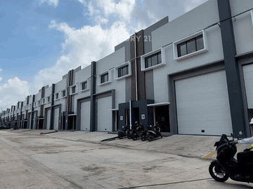 Gudang Dengan Kantor Lantai 2  Eraprima M Toha Tangerang