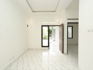 Rumah SHM Hadap Utara 9 Mnt ke RS Tarumajaya Hospital Siap KPR J-39479