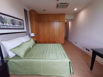 A0054 - Fully Furnished 3BR Unit in Essensa East Forbes for Rent
