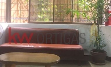 House for Sale in Multinational Village, Para&ntilde;aque City