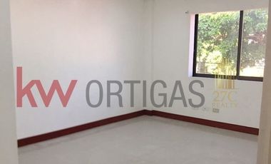 House for Sale in Multinational Village, Para&ntilde;aque City