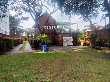 Dijual Lahan Bonus Rumah Bergaya Resort Dekat TB Simatupang