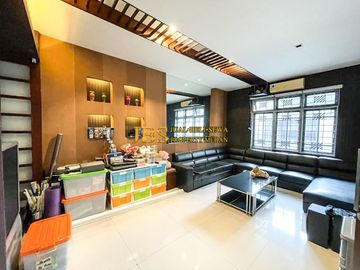 Dijual Villa siap huni Lux Full Furnish Komplek Taman Timur Raya