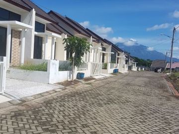Dijual Rumah Area Malang Kota Villa Bukit Tidar