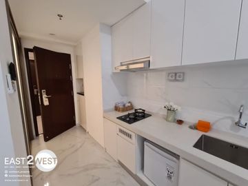 Disewakan Apartemen Sky House BSD City Tangerang Selatan Type Studio Lantai 8 Fully Furnished Siap Huni