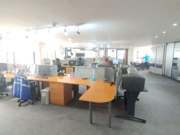 oficina en venta en quinta camacho. Cod V117927