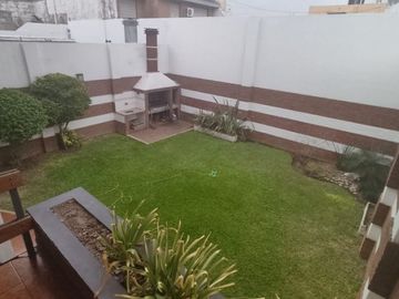 Chalet en Venta Ramos Mejia / La Matanza (A004 4425)
