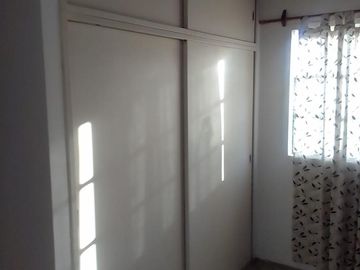 Casa mas local en venta MUY BUENA