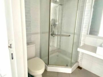 Rumah PUTAT INDAH TENGAH siap huni HOOK MEWAH