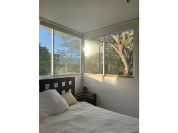 SE VENDE APARTAMENTO DE PLAYA AMOBLADO FRENTE AL MAR