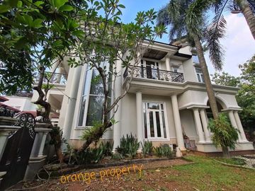 Jual Rumah Mewah Kota Wisata Cibubur Ada Kolam Renang