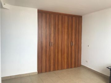 SE VENDE APARTAMENTO EN PARQUE LEFEVRE >>VIA PRINCIPAL<<