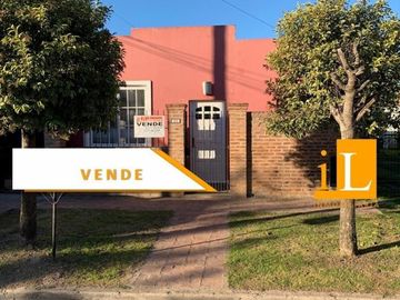 CASA Y DEPARTAMENTO - Bº CENTRICO