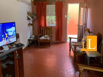 CASA Y DEPARTAMENTO - Bº CENTRICO