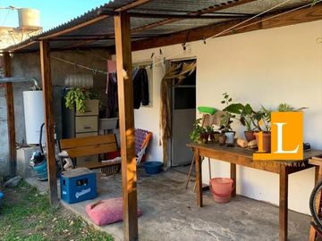 CASA Y DEPARTAMENTO - Bº CENTRICO