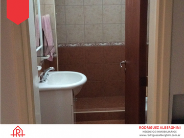 Casa a la venta! Ciudad de Balcarce (Calle 8 e/17 y 19)